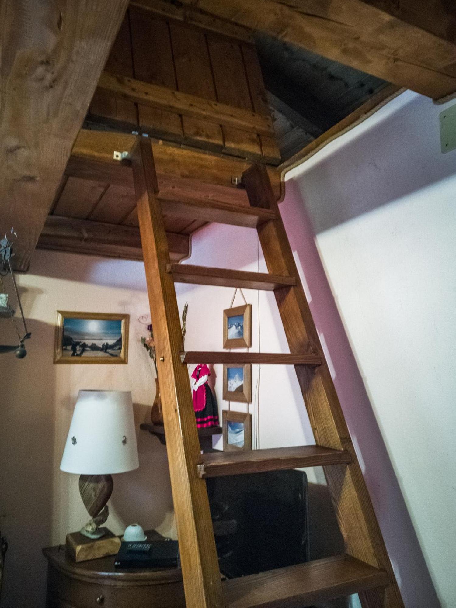 Apartamento "Lo Mequio De Emilie" 2 Passi Da Centro E Piste Valtournenche Exterior foto